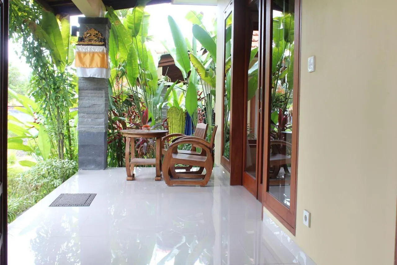 Darra Ria Villa Ubud 0*,  Indonesia